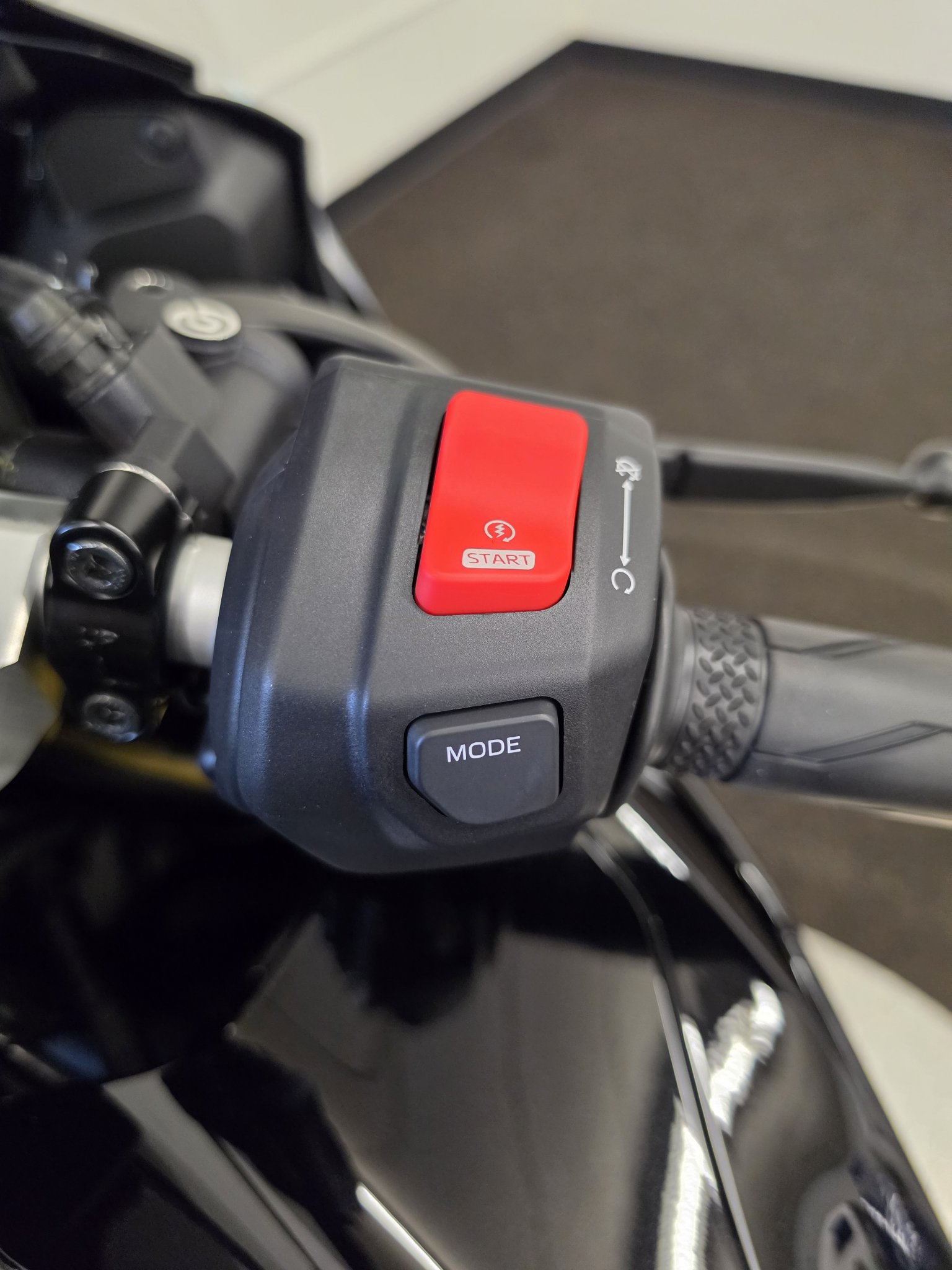 2026 Yamaha YZF-R7 6