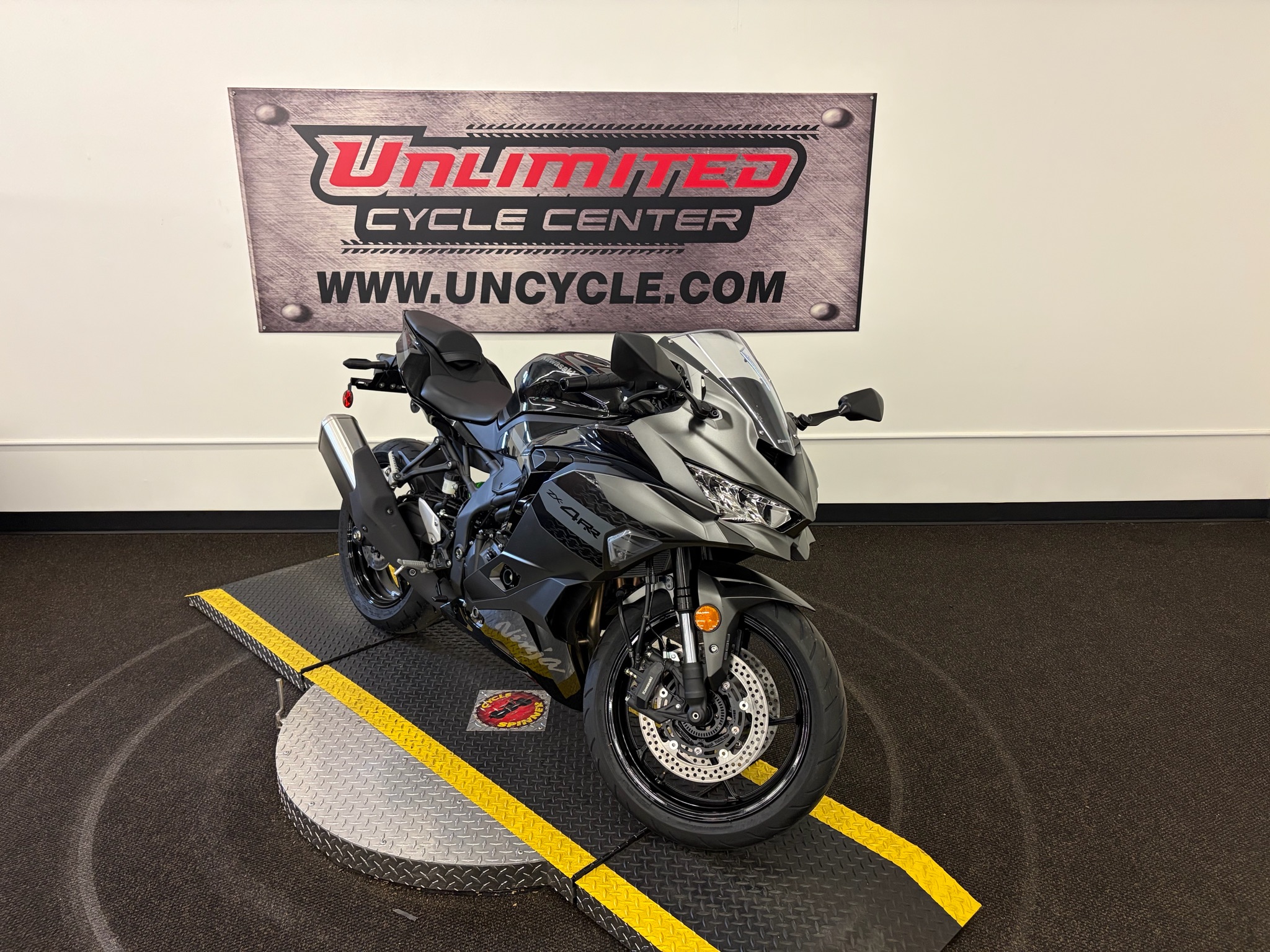 New 2026 Kawasaki Ninja® ZX™-4RR ABS | Motorcycles in Tyrone PA