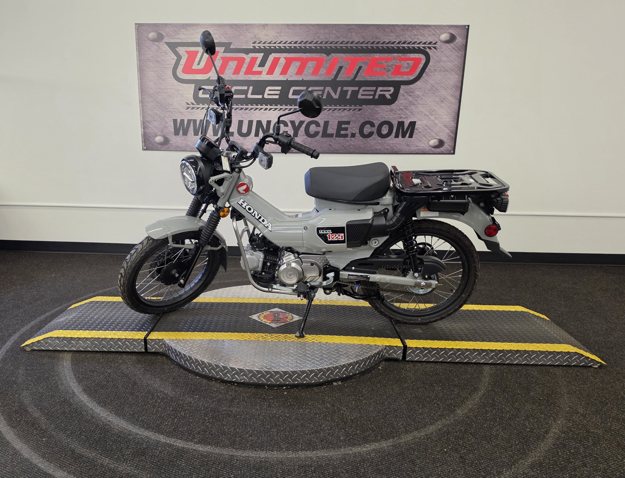 2025 Honda Trail125 2