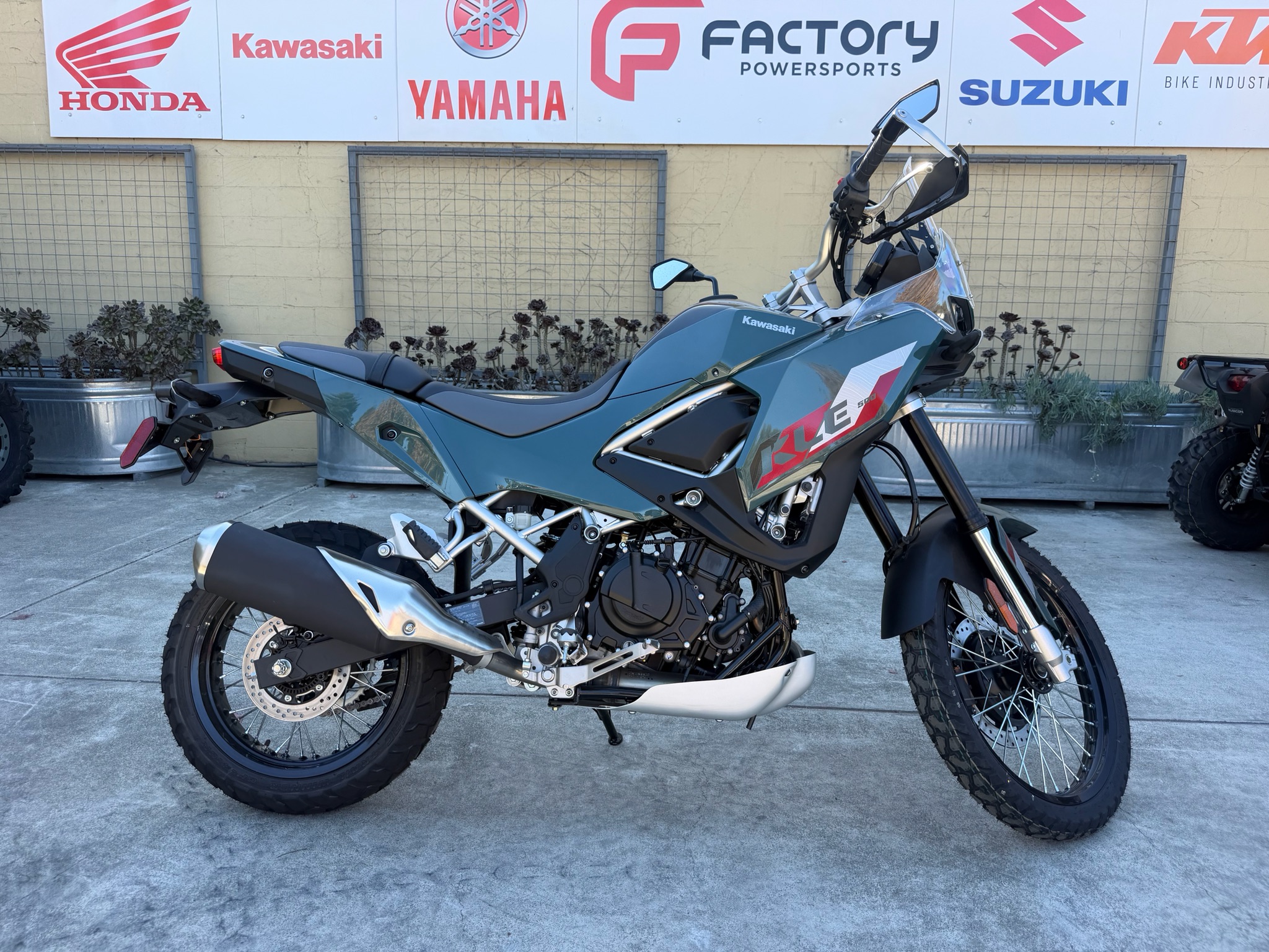 2026 Kawasaki KLE®500 SE ABS 1