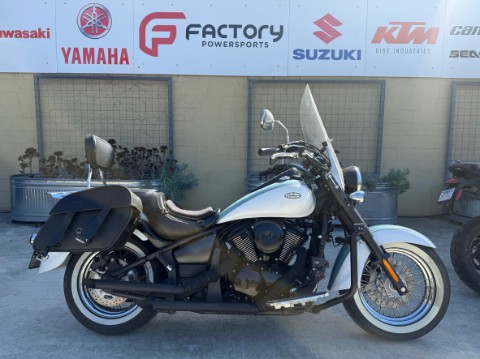 2020 Kawasaki Vulcan 900 Classic
