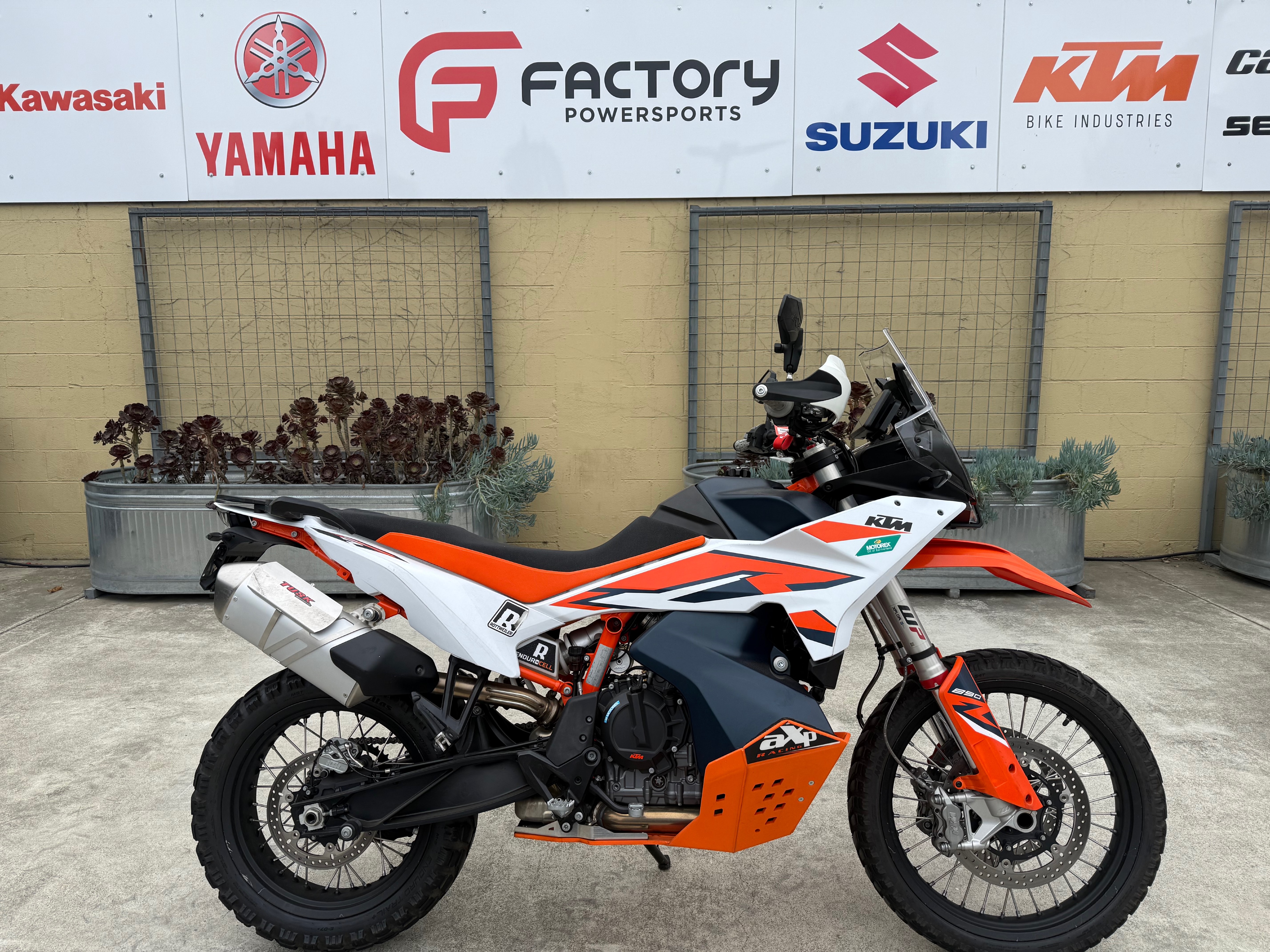 2024 KTM 890 Adventure R