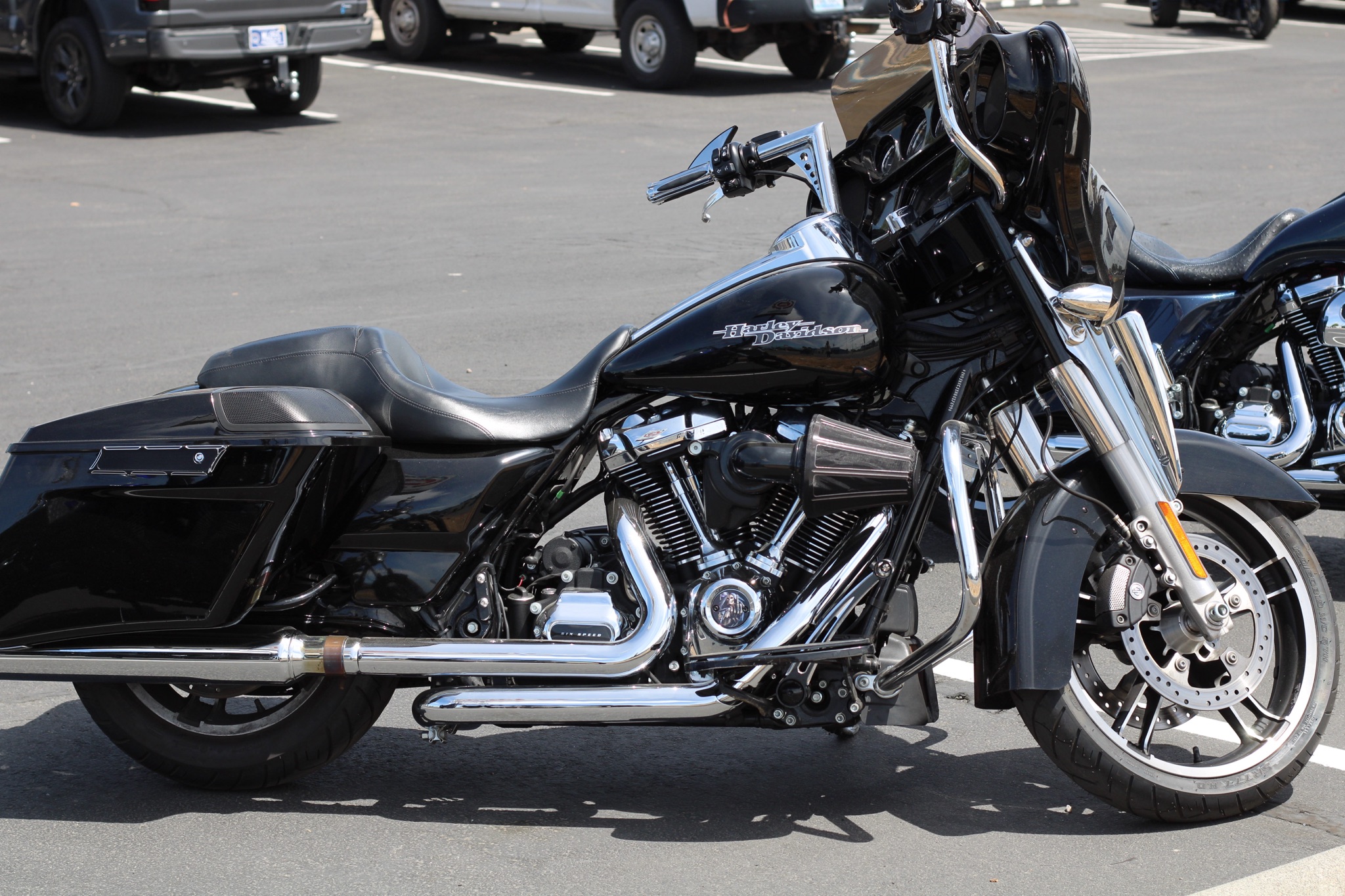 2017 Harley-Davidson Street Glide® Special 1