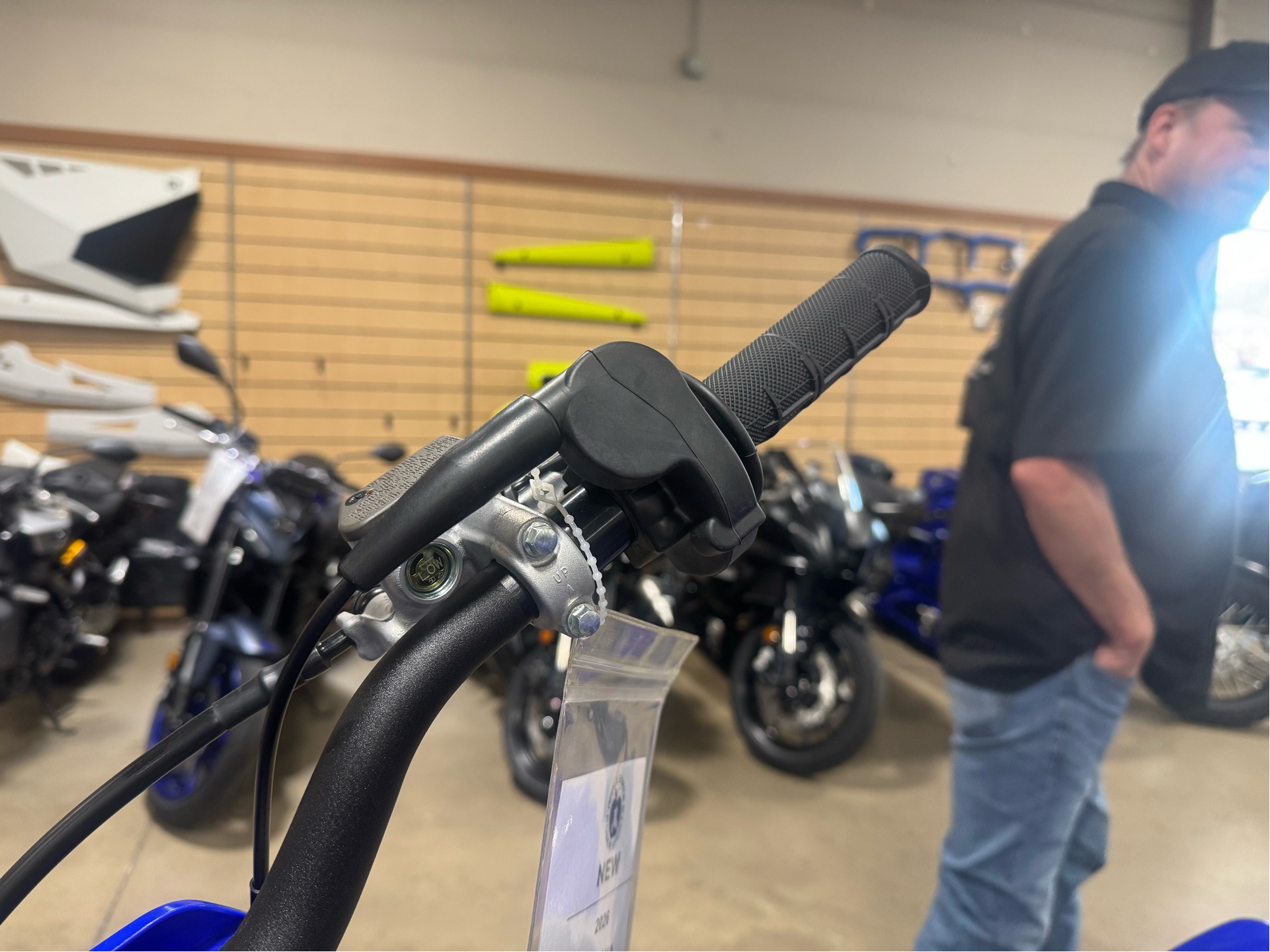 2027 Yamaha YZ250X 4