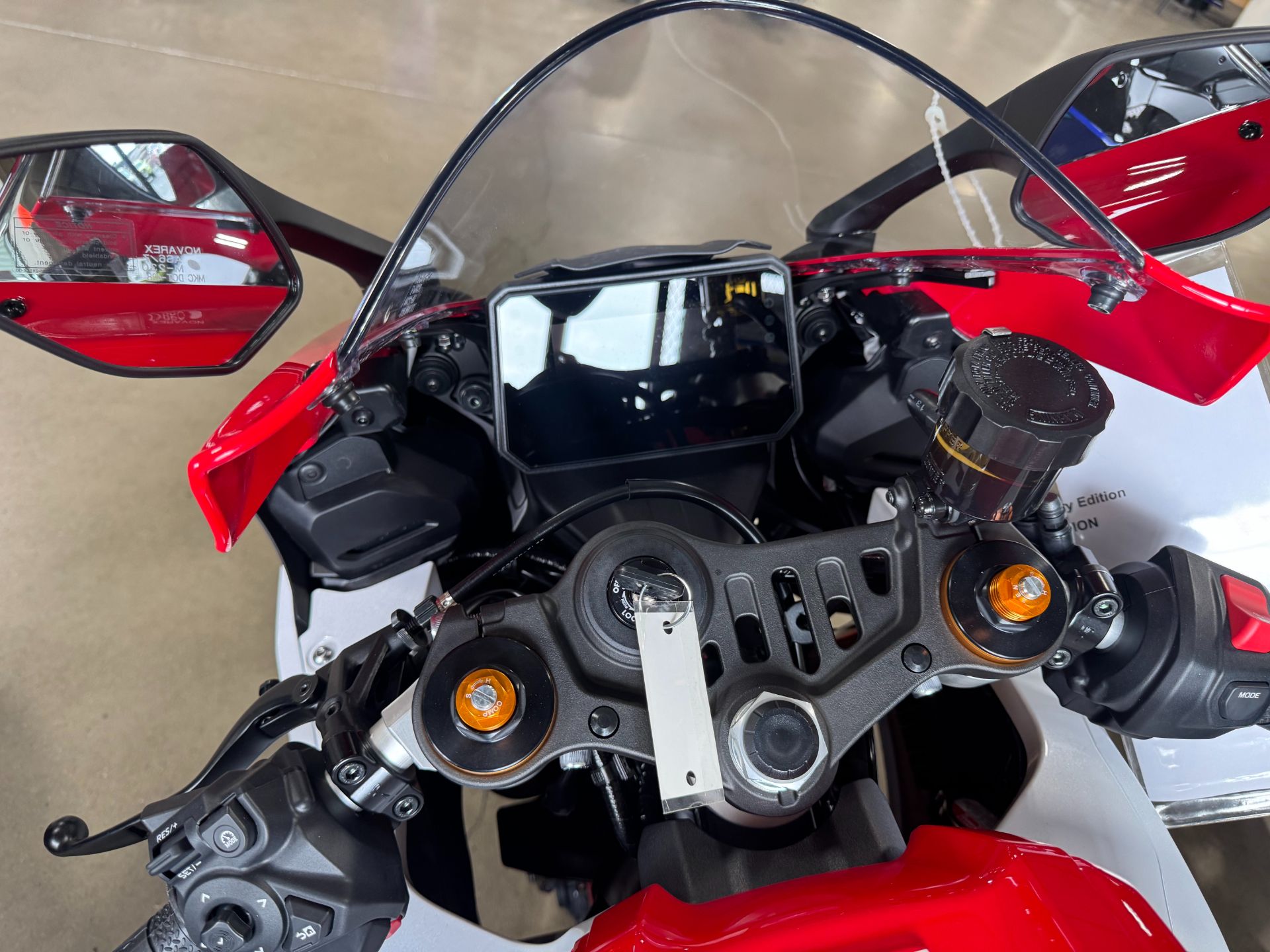 2026 Yamaha YZF-R7 5