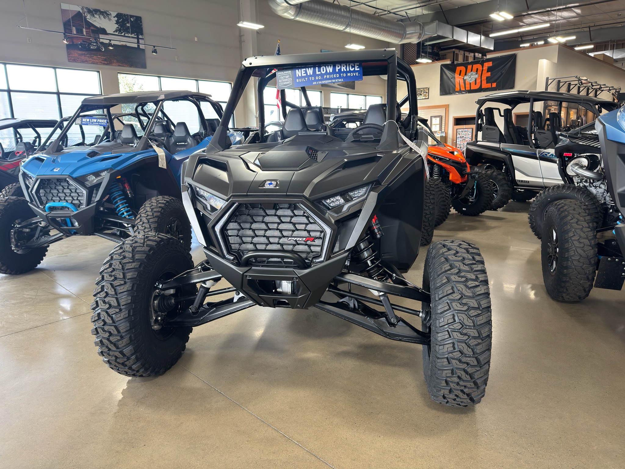 2026 RZR Pro R 4 Ultimate