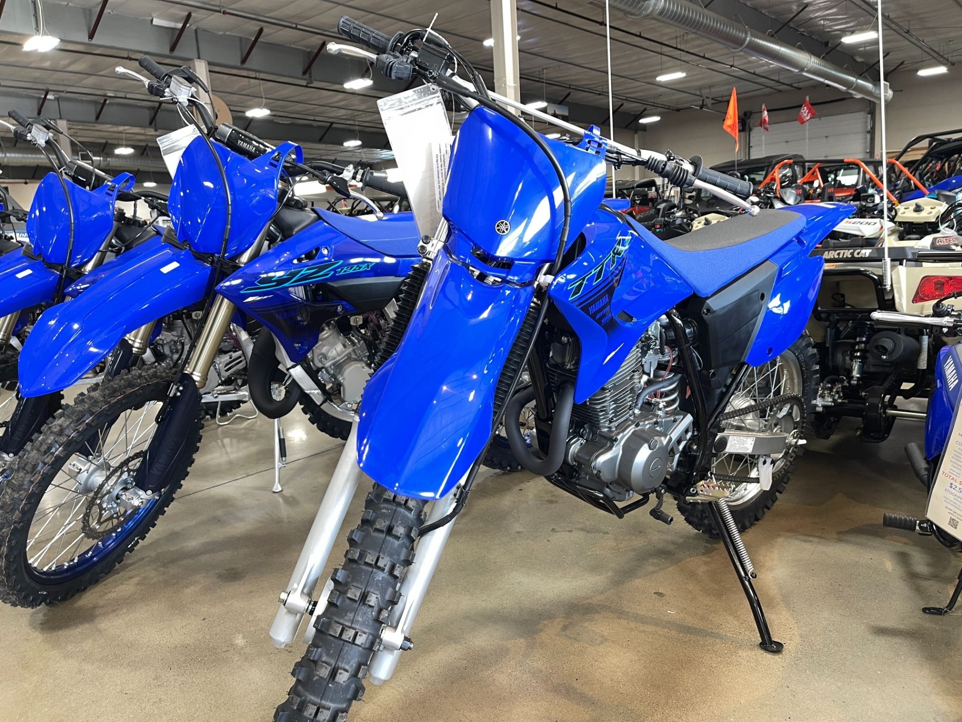 2027 TT-R230