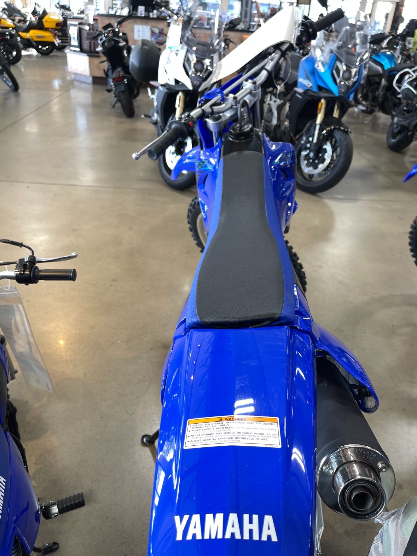 2027 Yamaha TT-R230 7