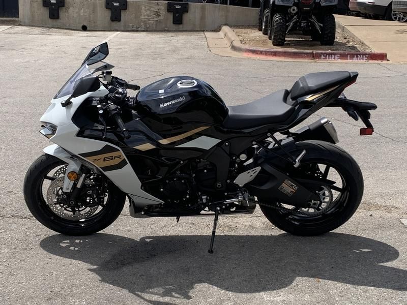 New 2026 Kawasaki Ninja® ZX™-6R ABS, Medford OR | Specs, Price