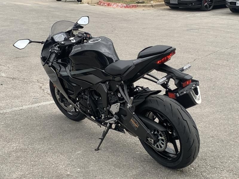 New 2026 Kawasaki Ninja® ZX™-6R ABS, Medford OR | Specs, Price