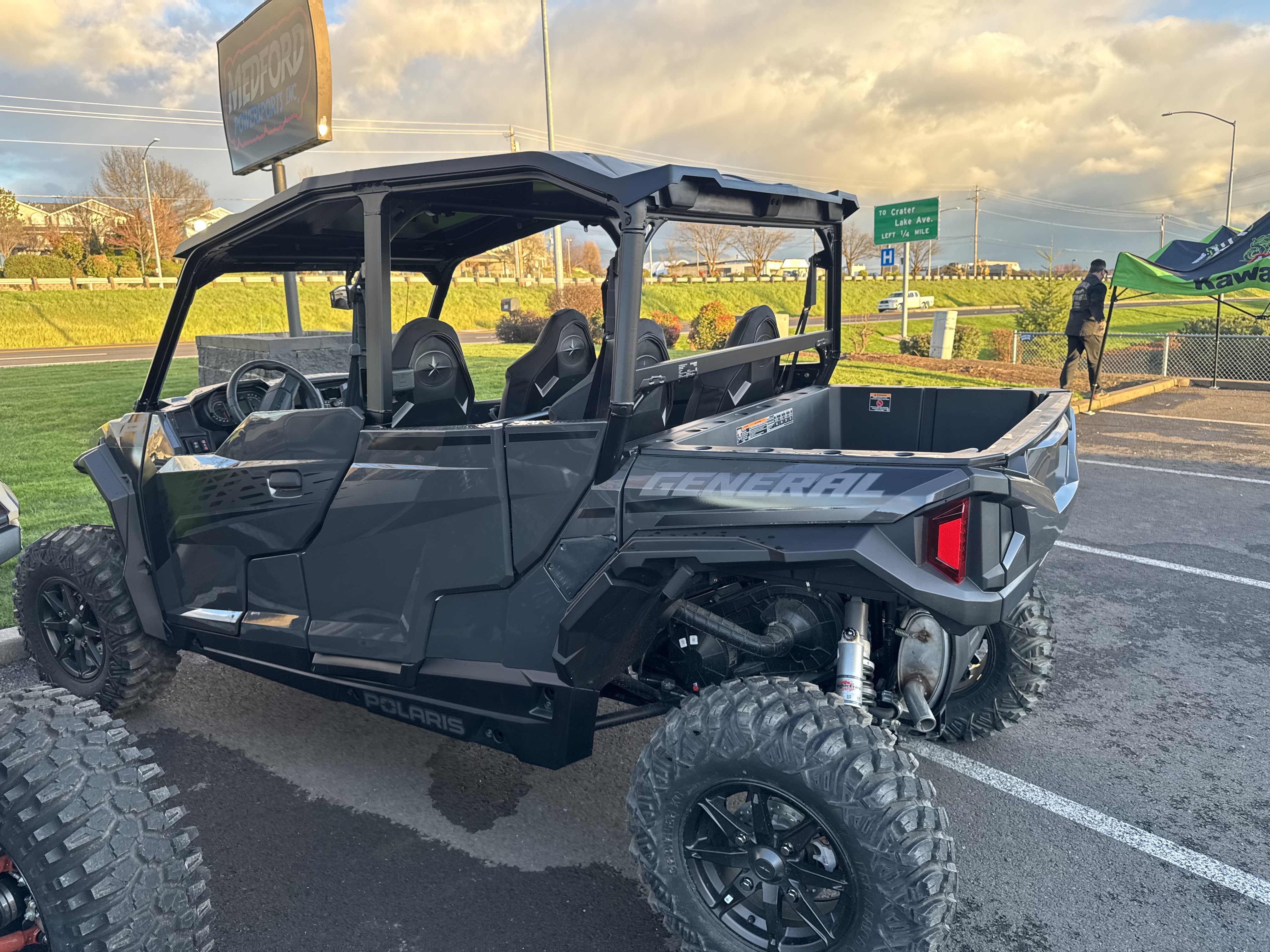 New 2025 Polaris General XP 4 1000 Premium, Medford OR | Specs