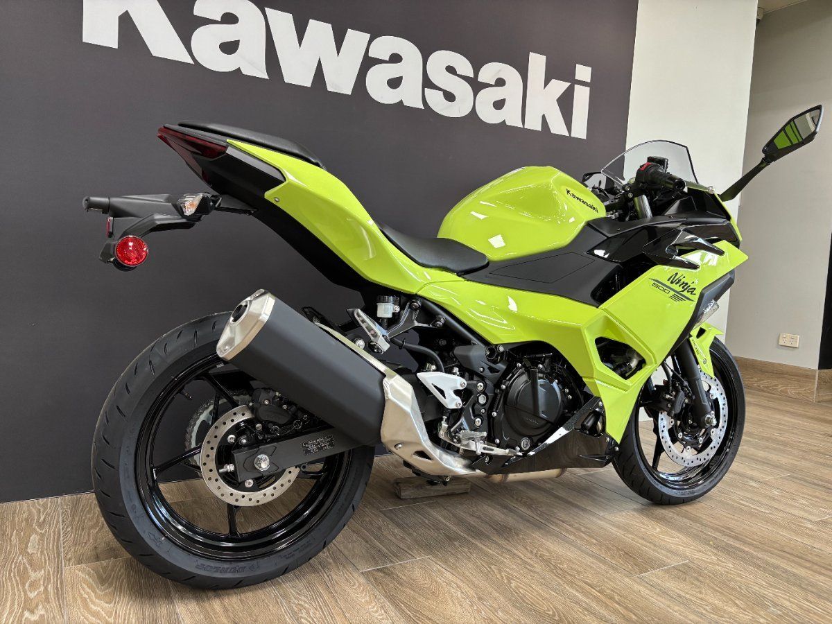 New 2026 Kawasaki Ninja® 500 SE ABS, Medford OR | Specs, Price