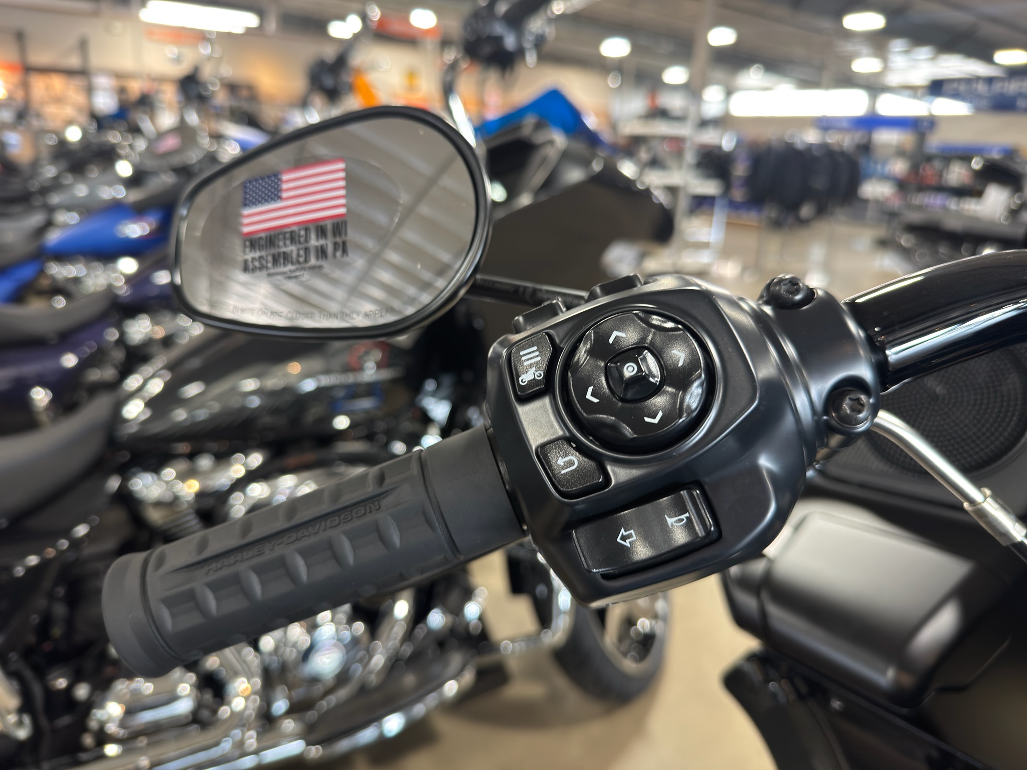 2026 Harley-Davidson Road Glide® 7