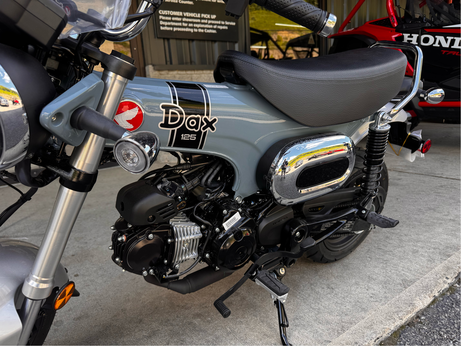 2025 Honda Dax 125 3