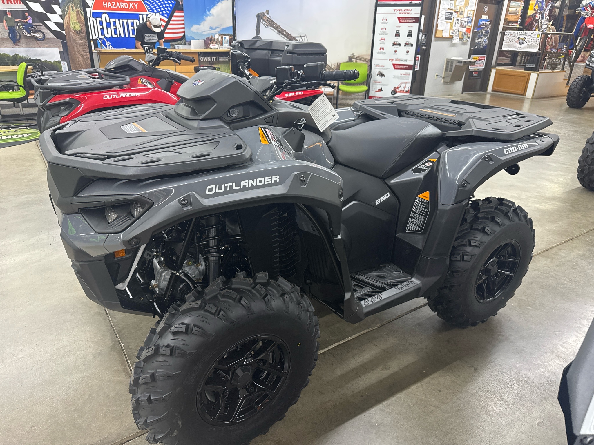 2026 Can-Am™ Outlander DPS 850 2