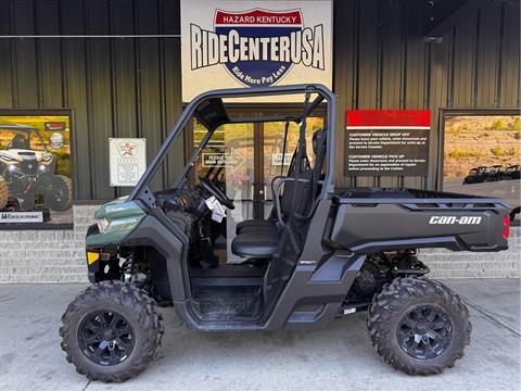 2023 Can-Am Defender DPS HD10 — photo 1 of 5