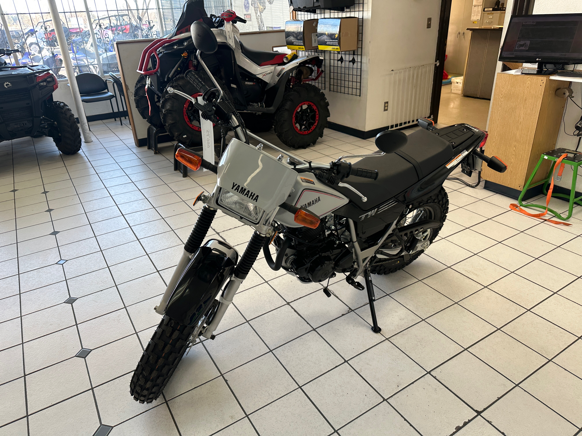 New 2025 Yamaha TW200 | Motorcycles in Albuquerque NM | K194603