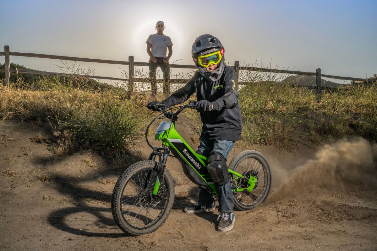 New 2025 Kawasaki Elektrode 20 | Electric Bicycles in Mount Bethel