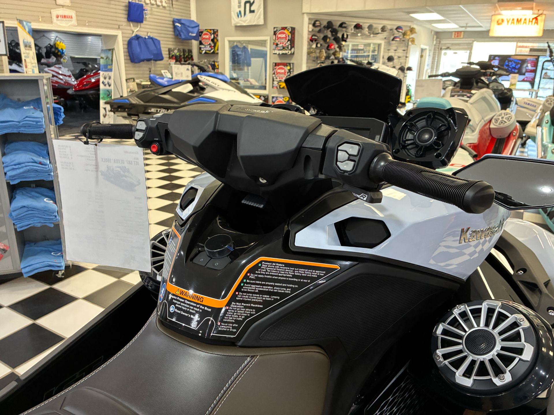 New 2026 Kawasaki Jet Ski® Ultra® 160LX | Watercraft in Gulfport