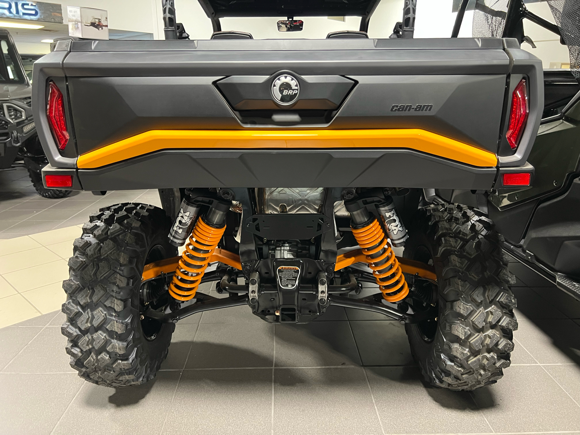 2025 Can-Am Commander XT-P in Mineral Gray / Orange Crush | For