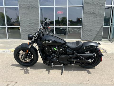 Black Smoke Scout Bobber 60 Cc 2025 Indian Motorcycle® Scout - Main Image