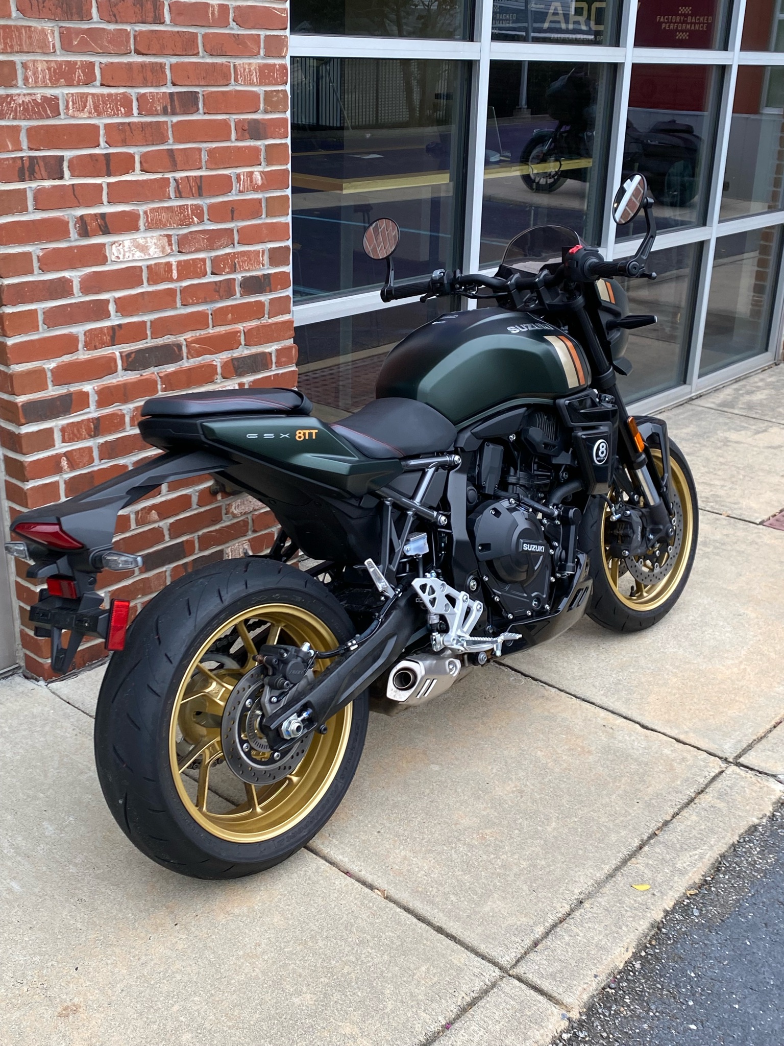 2026 Suzuki GSX-8TT 4