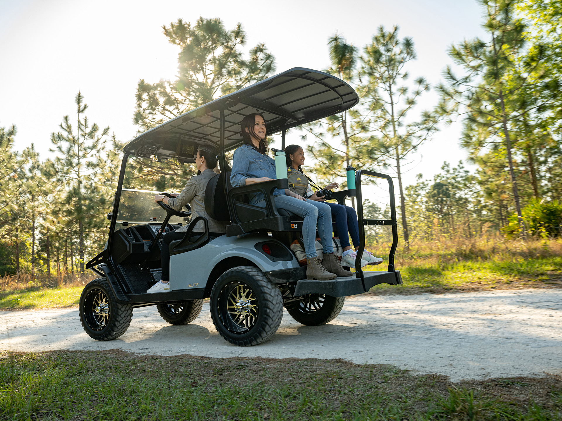 New 2024 E-Z-GO Express S4 ELiTE Limited Edition | Golf Carts in