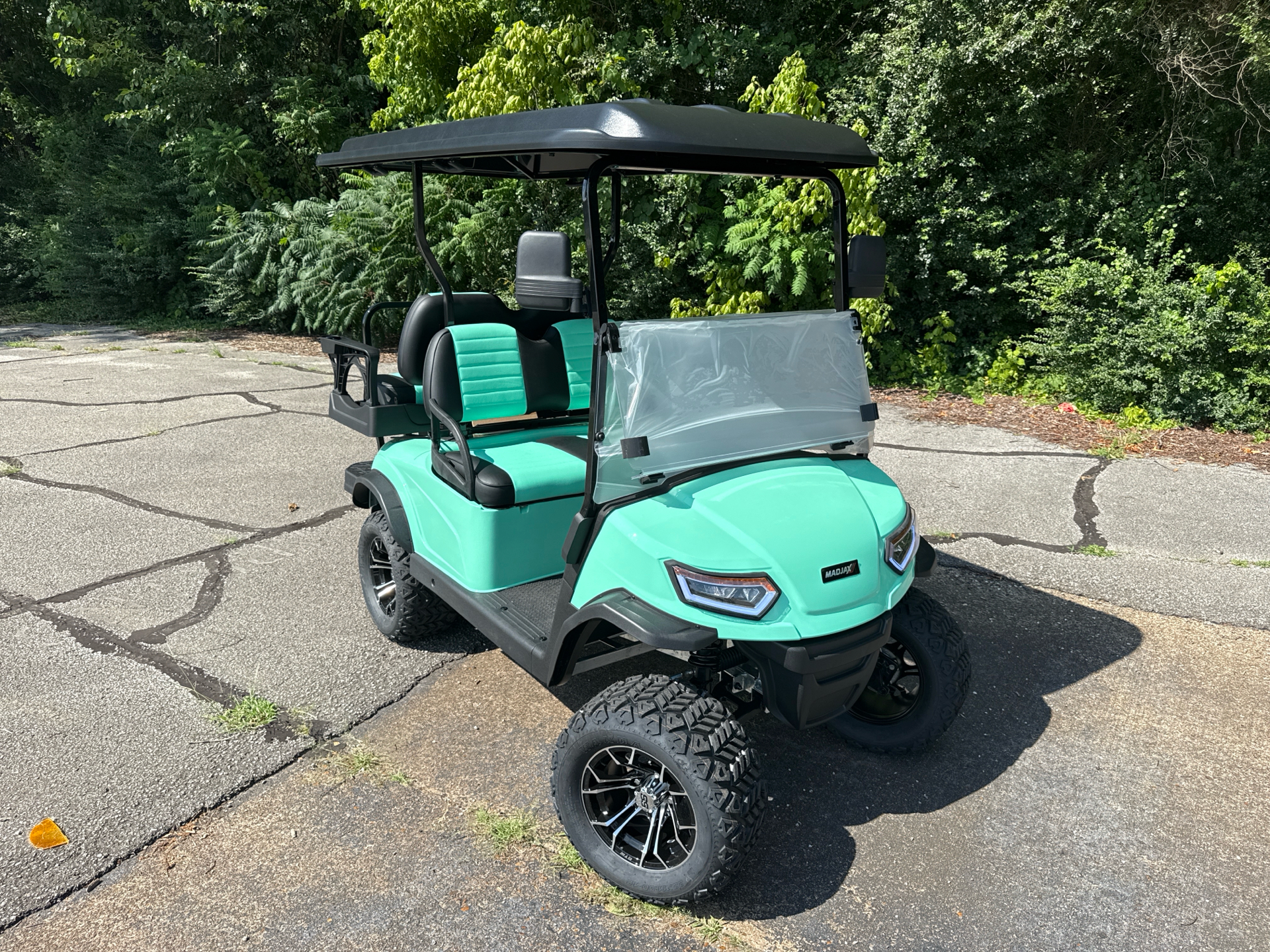 MA New 2025 MADJAX XSeries E-Series 4P Lifted | Golf Carts in