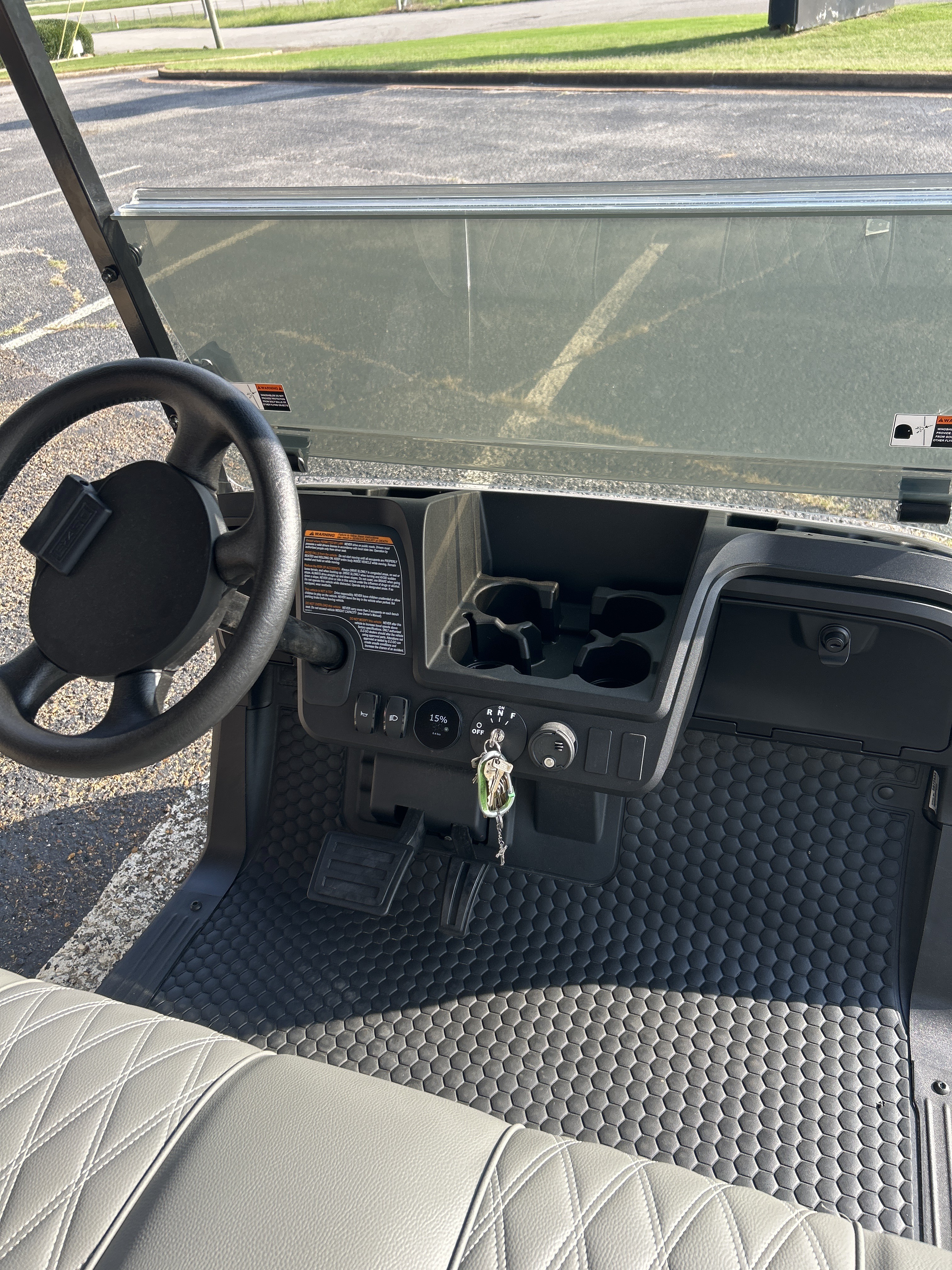 New 2026 E-Z-GO Freedom RXV ELiTE Lithium | Golf Carts in Jackson