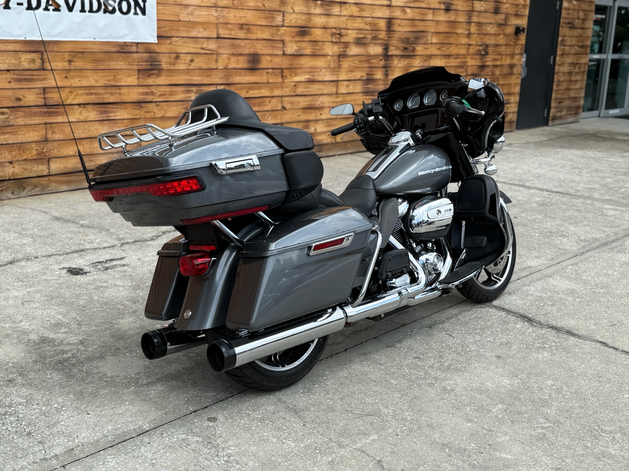 Used 2022 Harley-Davidson Ultra Limited Motorcycle - Specs, Price