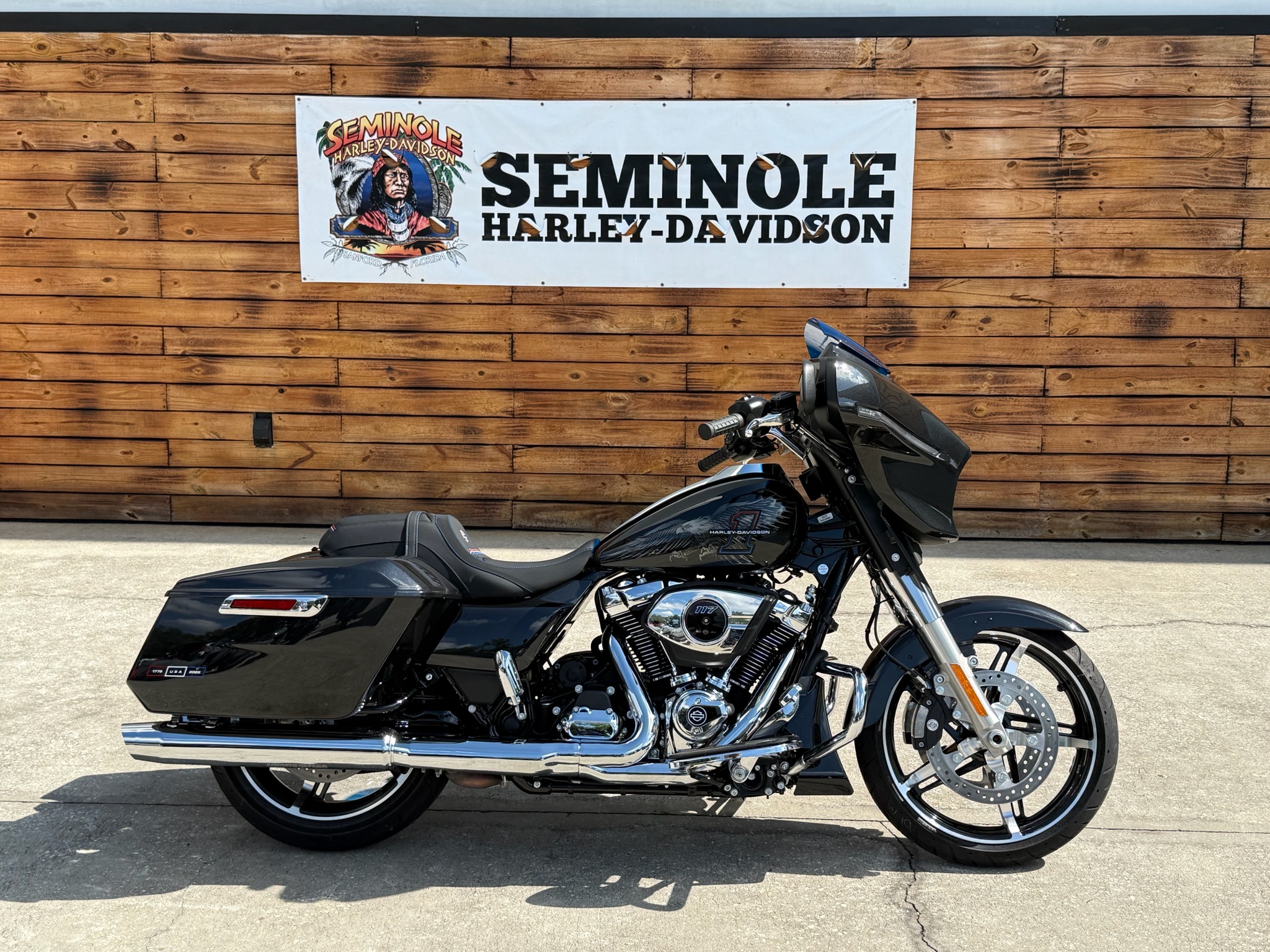 2026 Harley-Davidson Street Glide® 1