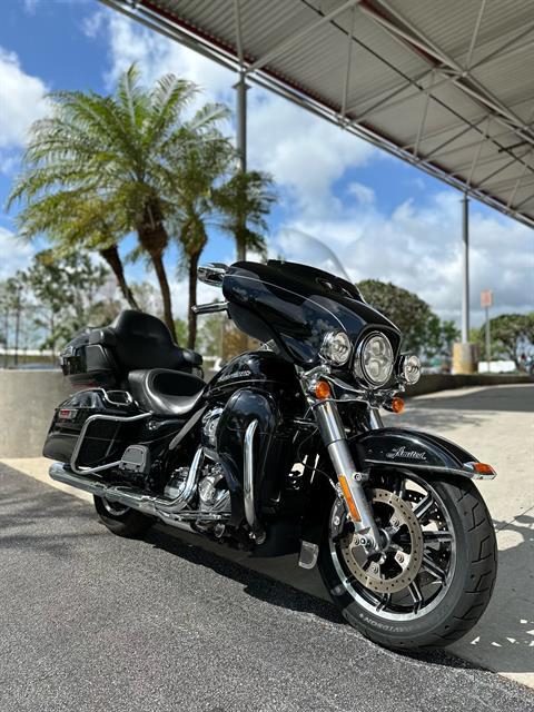 Used 2017 Harley-Davidson Ultra Limited Motorcycle Specs, Price