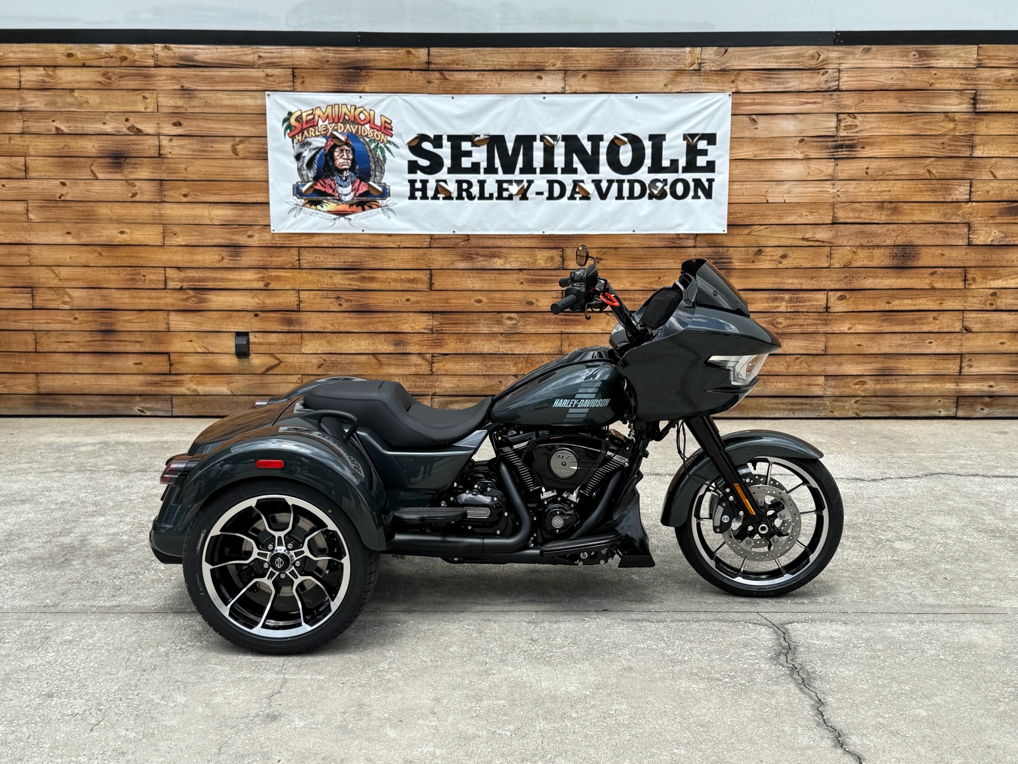 2026 Harley-Davidson Road Glide® 3