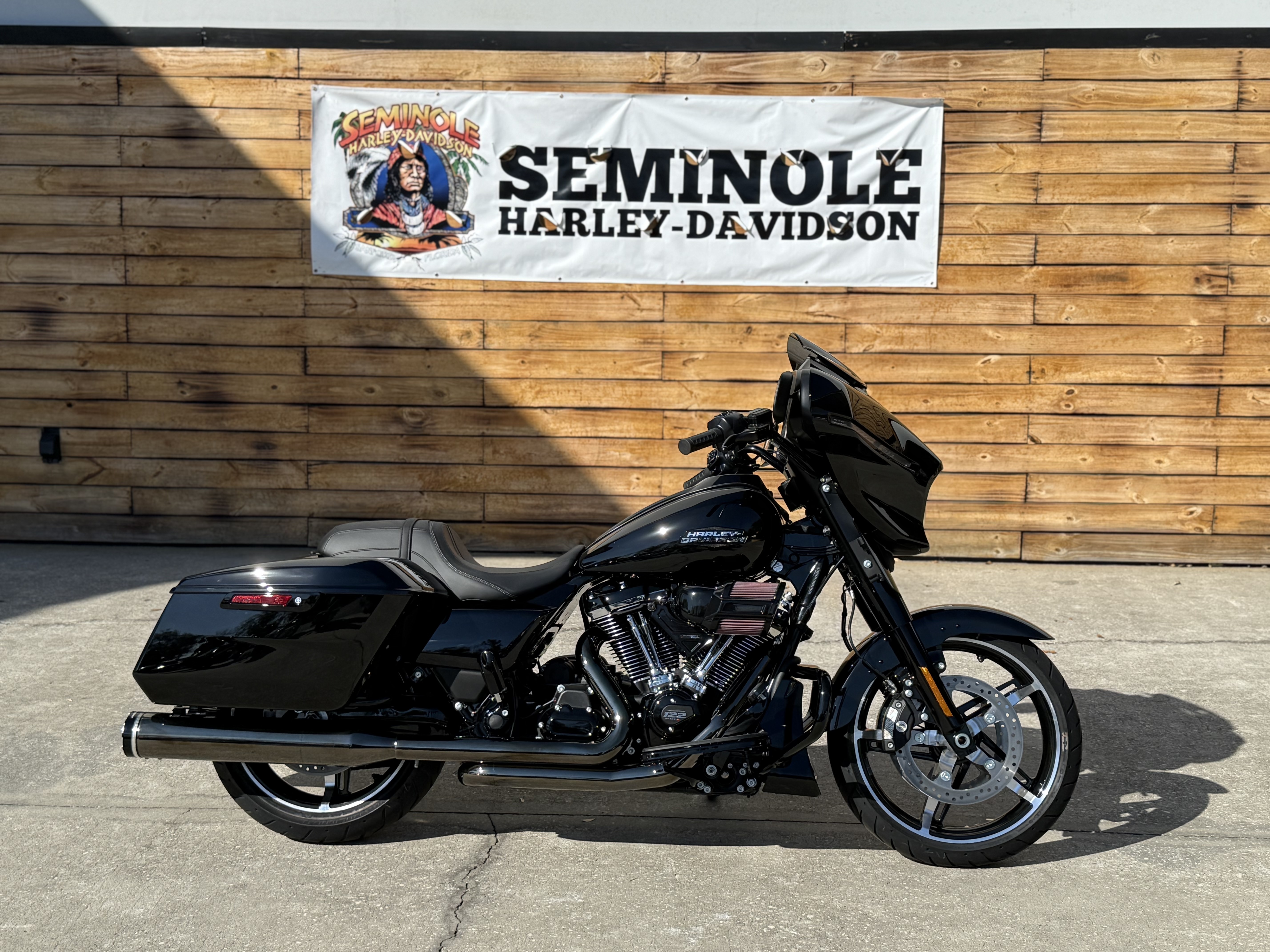ハーレーFLT.1450cc New 2025 Harley-Davidson Street Glide® Motorcycle - Specs, Price