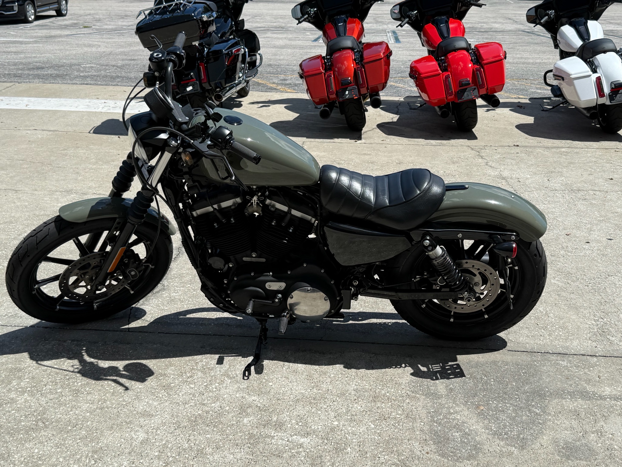 Used 2021 Harley-Davidson Iron 883™ Motorcycle - Specs, Price