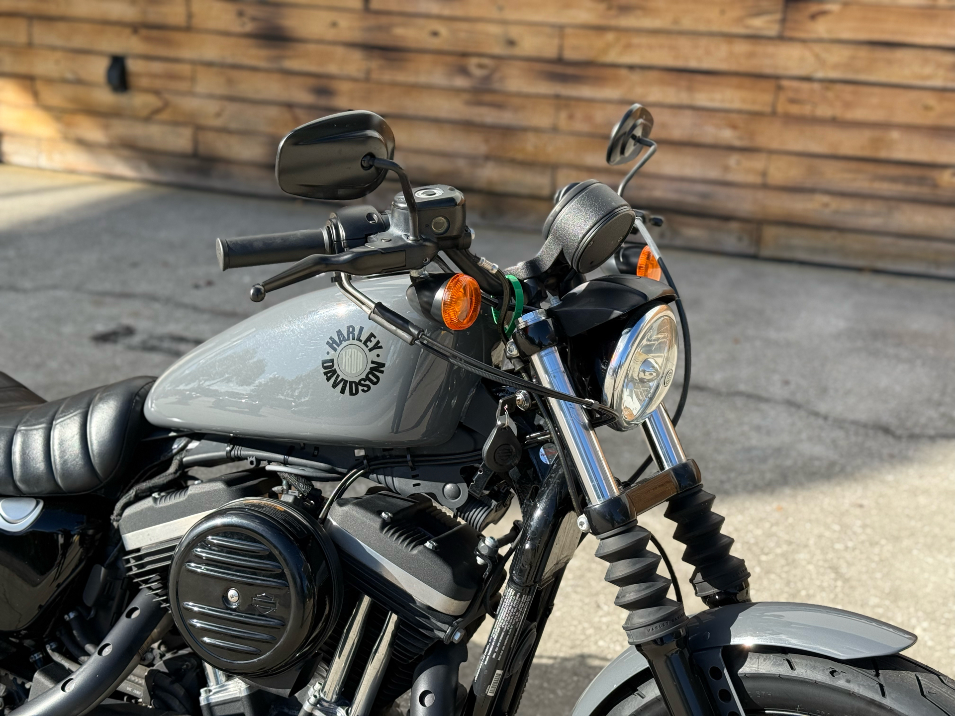 Used 2022 Harley-Davidson Iron 883™ Motorcycle - Specs, Price