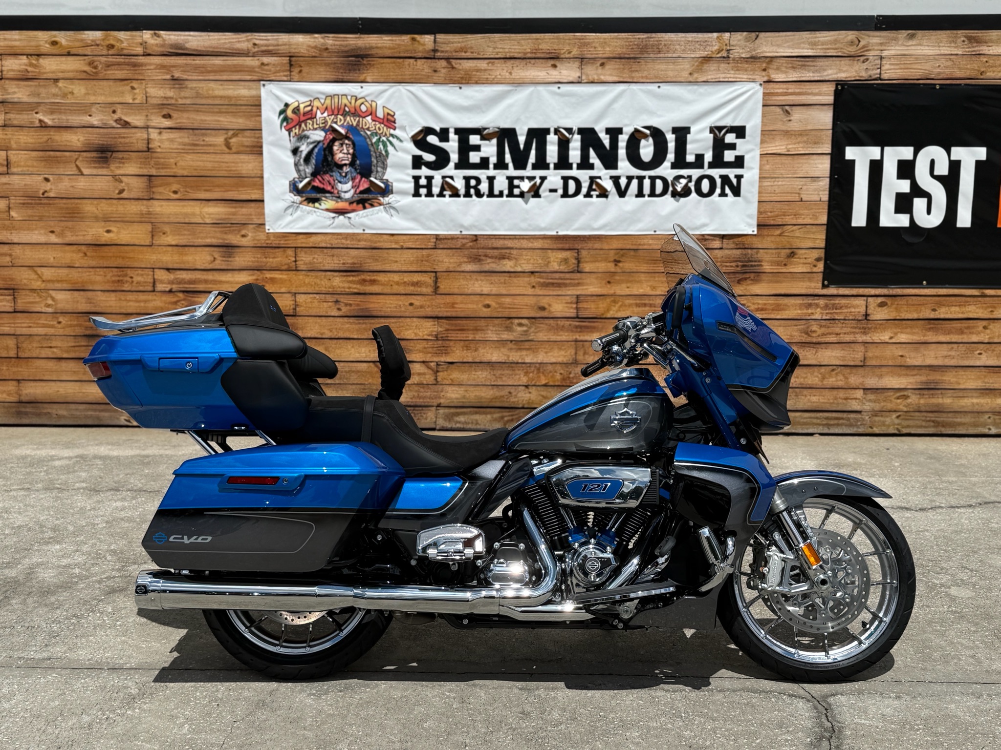 2026 Harley-Davidson CVO™ Street Glide® Limited