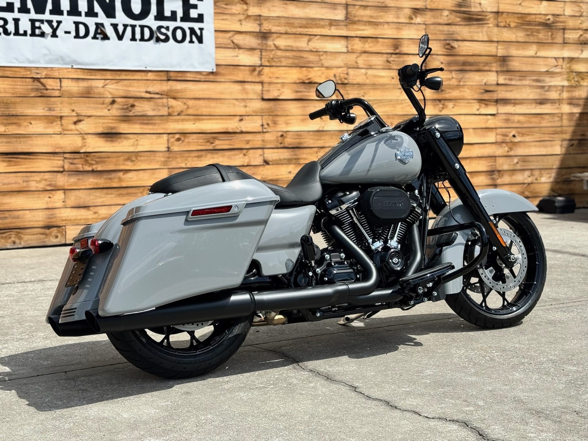 New 2025 Harley-Davidson Road King® Special Motorcycle - Specs
