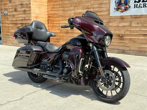 Used 2019 Harley-Davidson CVO™ Street Glide® Motorcycle Specs