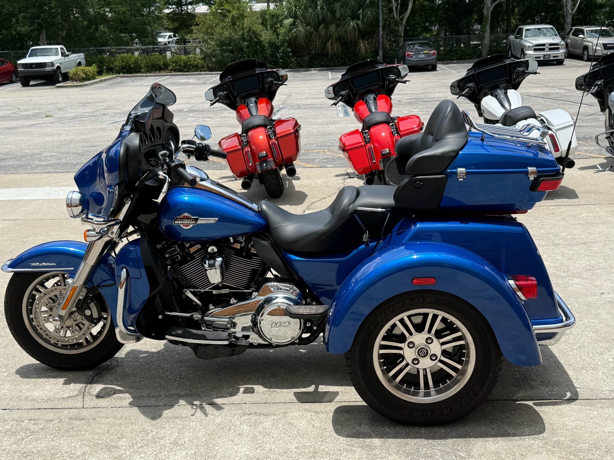 2024 Harley-Davidson Tri Glide® Ultra 8