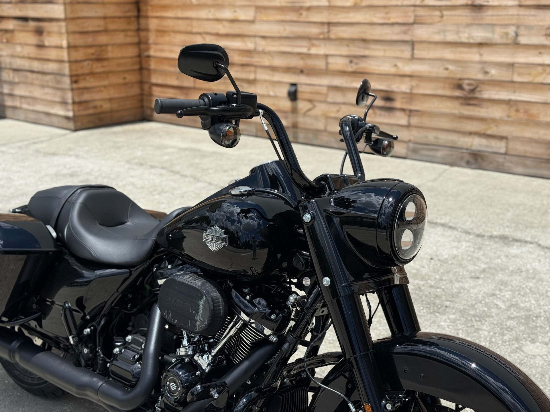 New 2025 Harley-Davidson Road King® Special Motorcycle - Specs