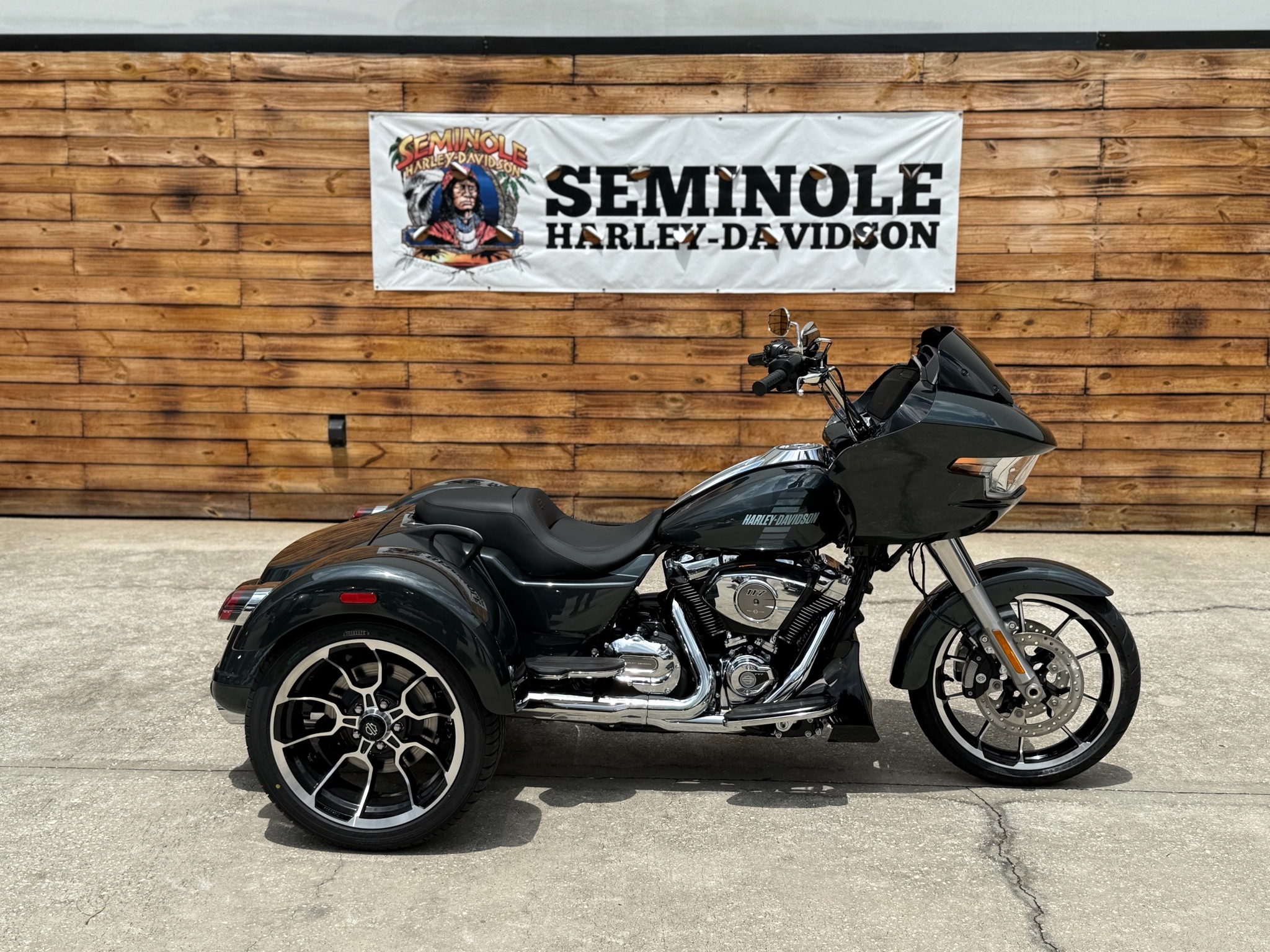2026 Harley-Davidson Road Glide® 3