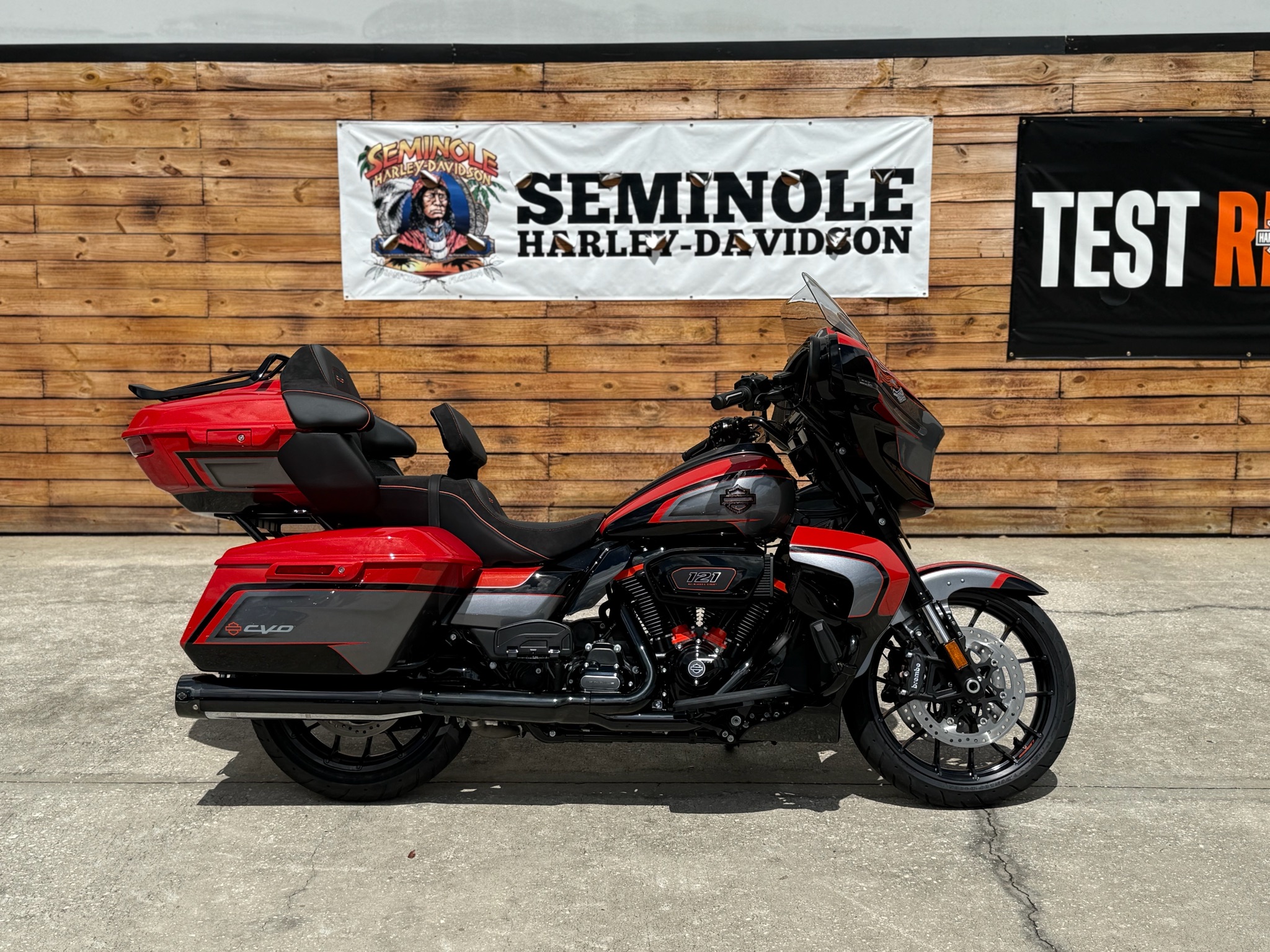 2026 Harley-Davidson CVO™ Street Glide® Limited