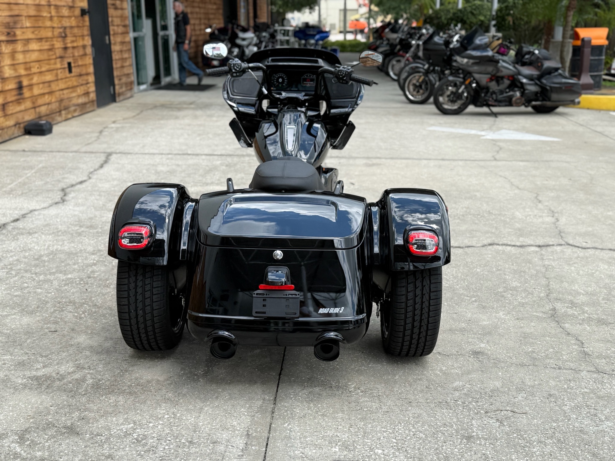2026 Harley-Davidson Road Glide® 3 6