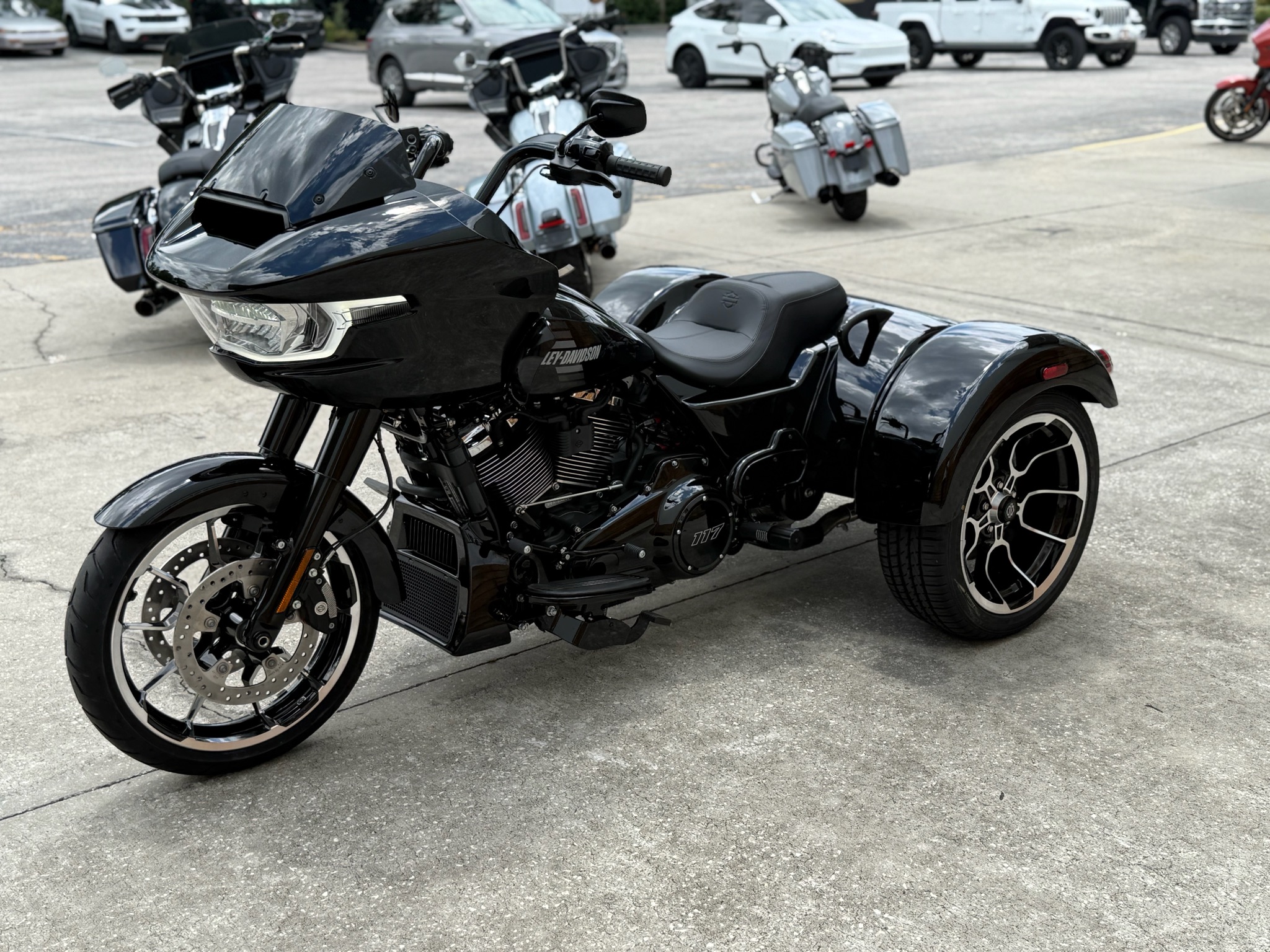 2026 Harley-Davidson Road Glide® 3 8