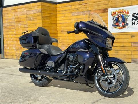 レビュー高評価商品 New 2025 Harley-Davidson Street Glide® Ultra Motorcycle ジャケット・アウター