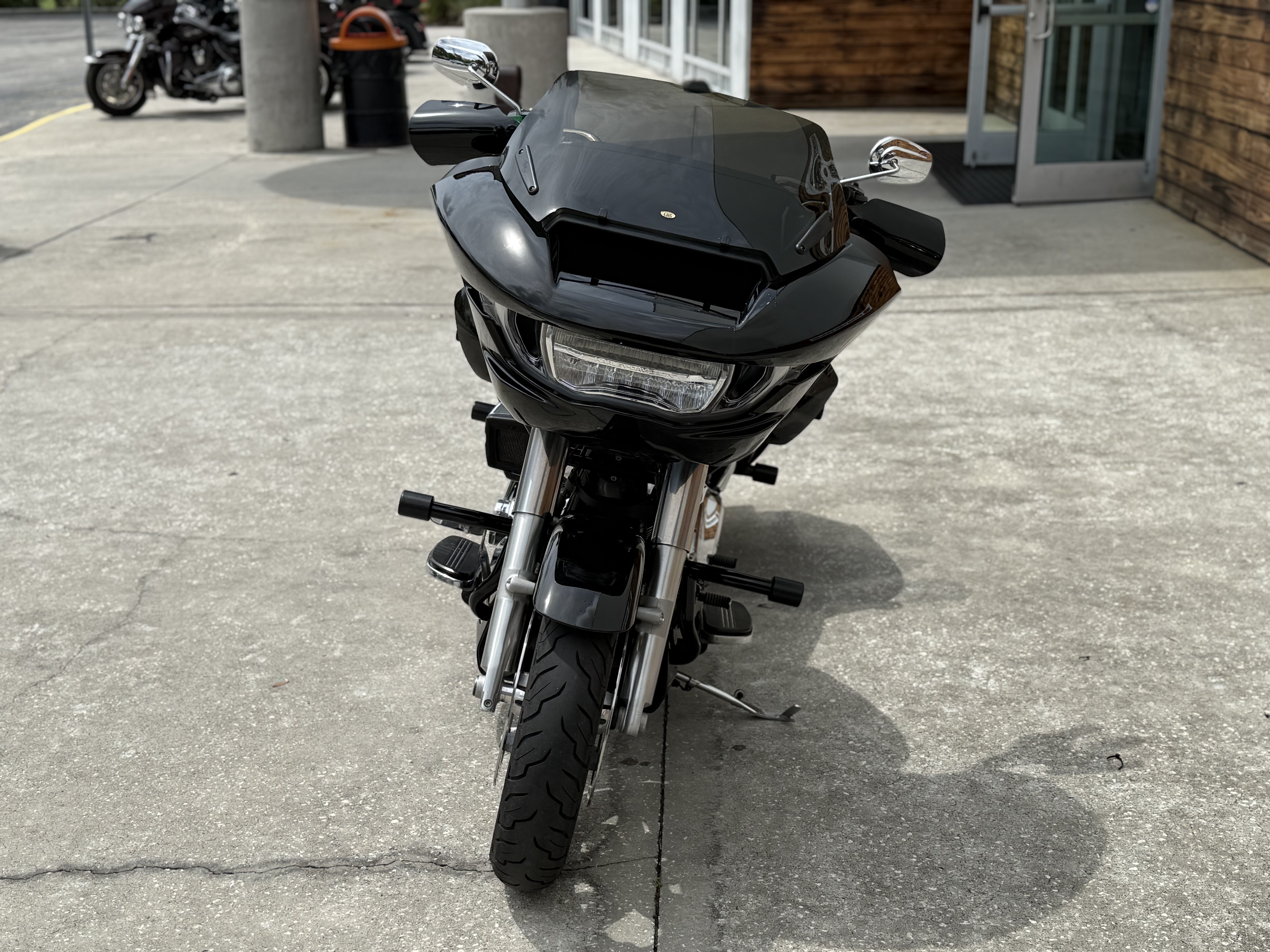 Certified Pre-Owned 2024 Harley-Davidson Road Glide® Motorcycle