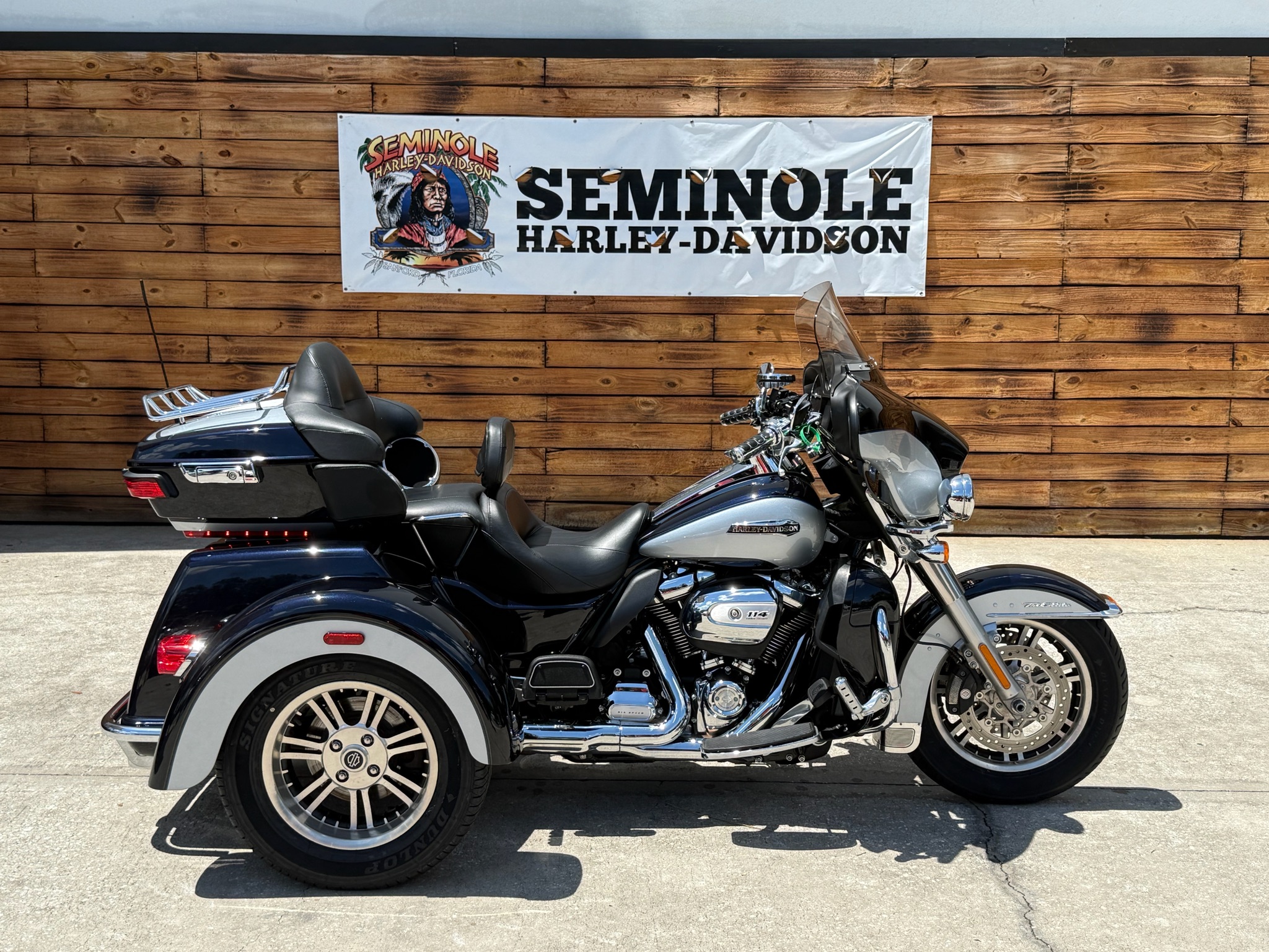 Used 2019 Harley-Davidson Tri Glide® Ultra Motorcycle - Specs