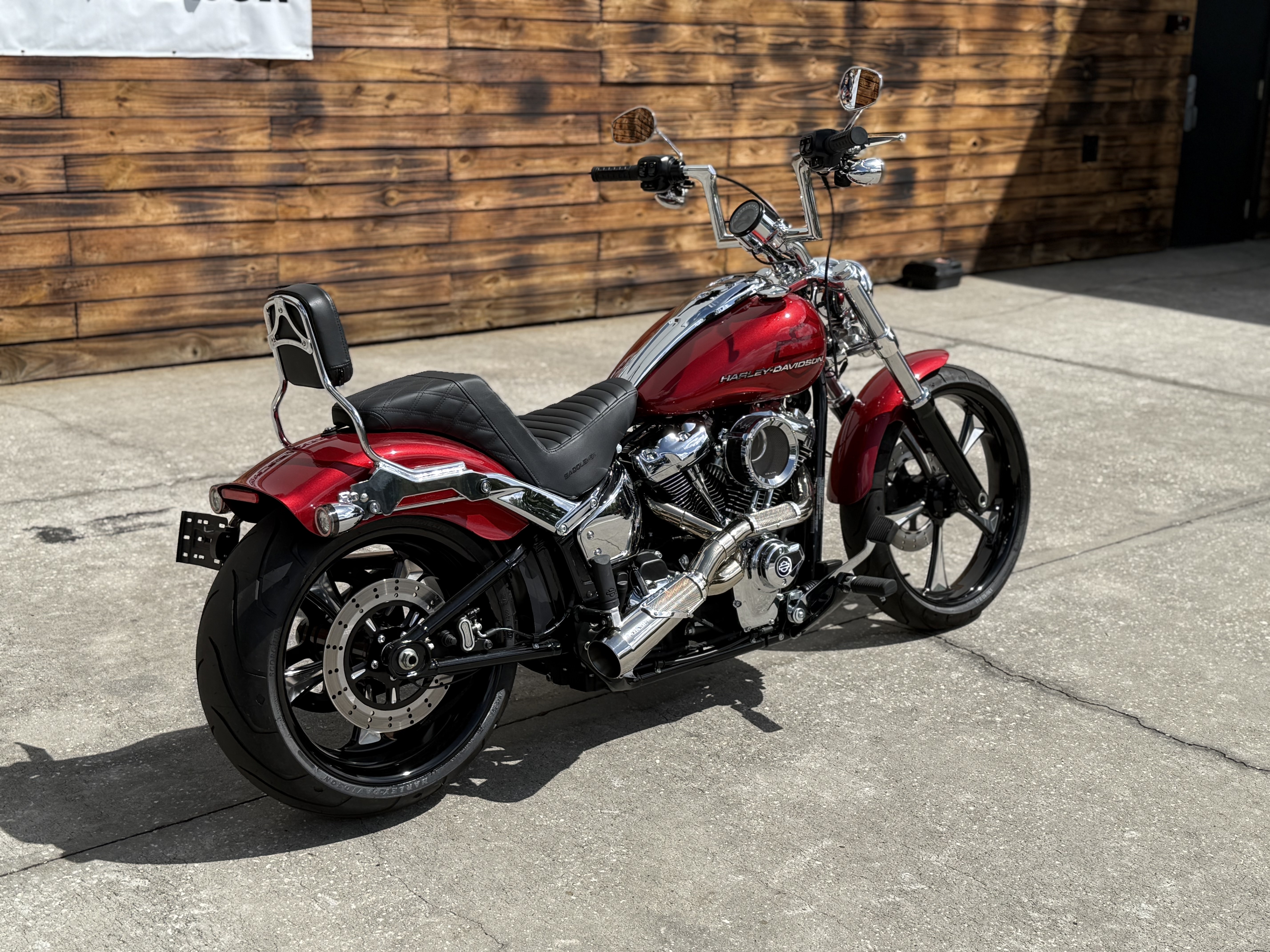 Used 2025 Harley-Davidson Breakout® Motorcycle - Specs, Price