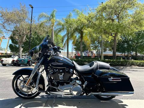 New 2023 Harley-Davidson Street Glide® Motorcycle - Specs